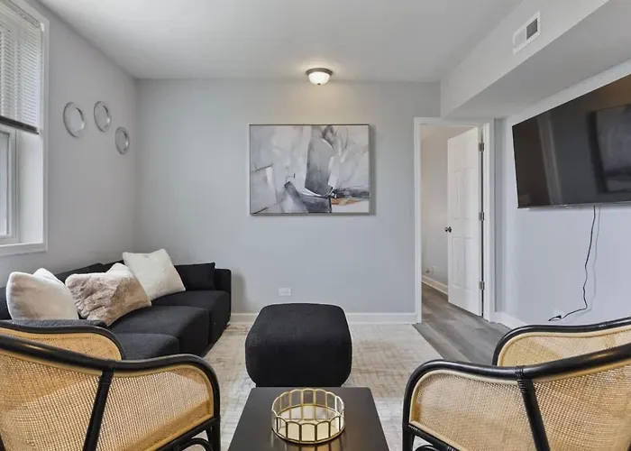 Cozy Chic 4bd 2ba Penthouse Apartamento