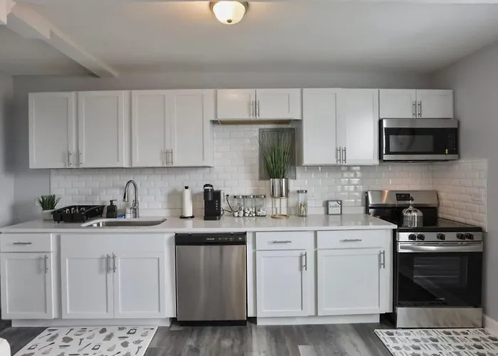 Cozy Chic 4bd 2ba Penthouse Apartamento