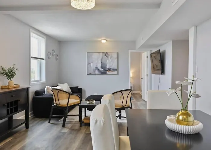 Cozy Chic 4bd 2ba Penthouse Apartamento