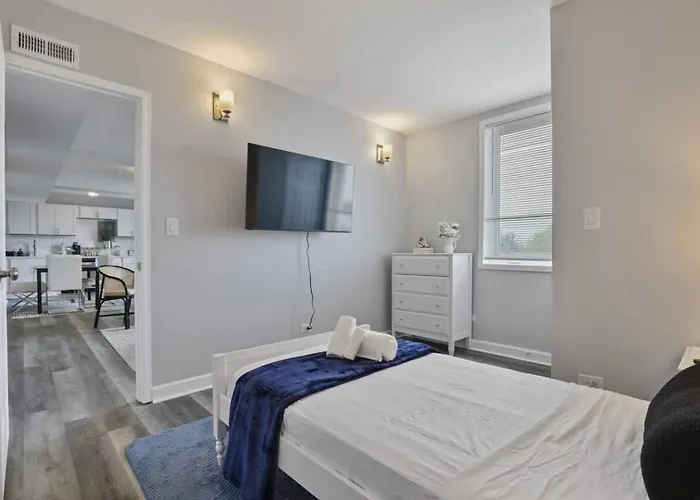 Cozy Chic 4bd 2ba Penthouse Apartamento Oak Park